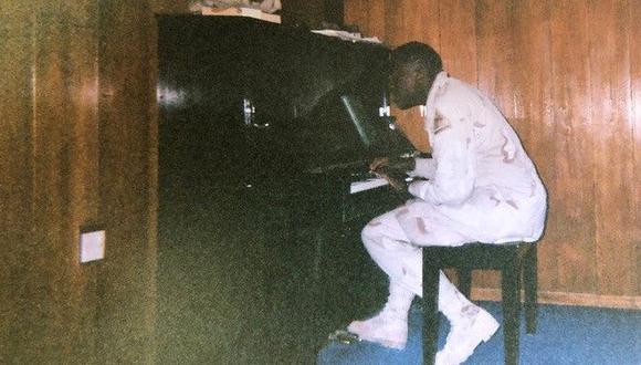 Michael Trotter aprendió a tocar el piano en Irak. (CORTESÍA MICHAEL TROTTER).
