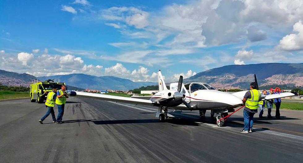 Jorge Enrique Muñoz, quien pilotaba una avioneta Piper 34 Séneca II, tuvo que realizar este miércoles un dramático aterrizaje de emergencia en el Aeropuerto Olaya Herrera de Medellín. (Foto: Twitter)