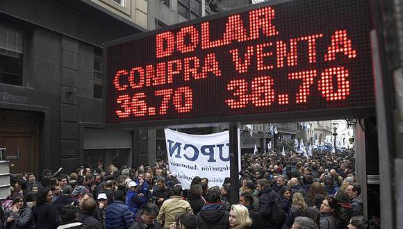 El dólar se apreciaba 1.19% a 39.65 pesos argentinos este viernes. (Foto: GEC)