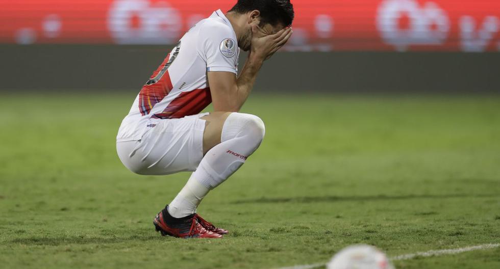 Ormeño fue titular por primera vez en sus sexto partido con la selección peruana. (Foto: AP)