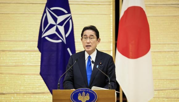Imagen referencial | El primer ministro de Japón, Fumio Kishida, habla durante una rueda de prensa conjunta con el secretario general de la OTAN en Tokio el 31 de enero de 2023. (Foto de Takashi Aoyama / POOL / AFP)