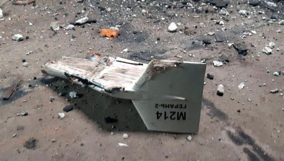 Una parte de un vehículo aéreo no tripulado, que las autoridades militares ucranianas describieron como un dron suicida iraní Shahed-136, fue derribado cerca de la ciudad de Kupiansk. (Foto referencial: Fuerzas Armadas de Ucrania / REUTERS)