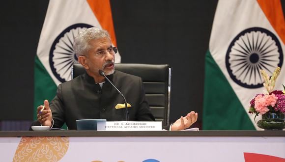 El ministro de Asuntos Exteriores de la India, S. Jaishankar, dirigiéndose a una conferencia de prensa, en la reunión del G20 en Nueva Delhi, India, 02 de marzo de 2023. (Foto: Efe/EPA/Harish Tyagi)