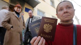 Rusia otorga a diario ciudadanía a 13.000 residentes en Crimea