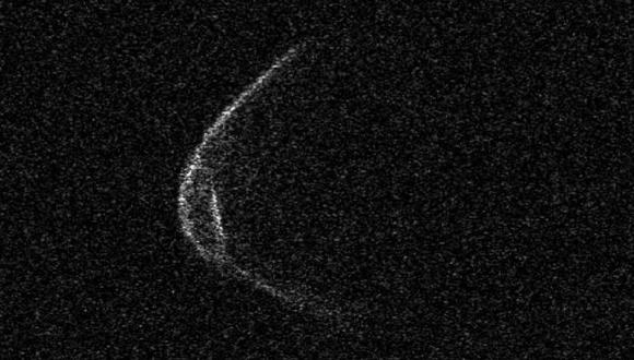 El asteroide 1998 OR2 mide unos dos kilómetros de ancho. (NASA/ARECIBO OBSERVATORY)