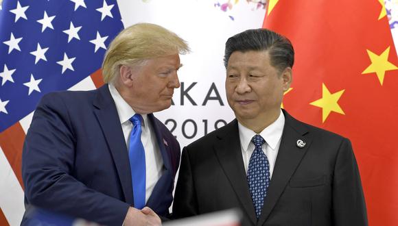 Estados Unidos y China se impusieron la semana pasada aranceles recíprocos en una escalada más de las tensiones comerciales. (Foto: AP)