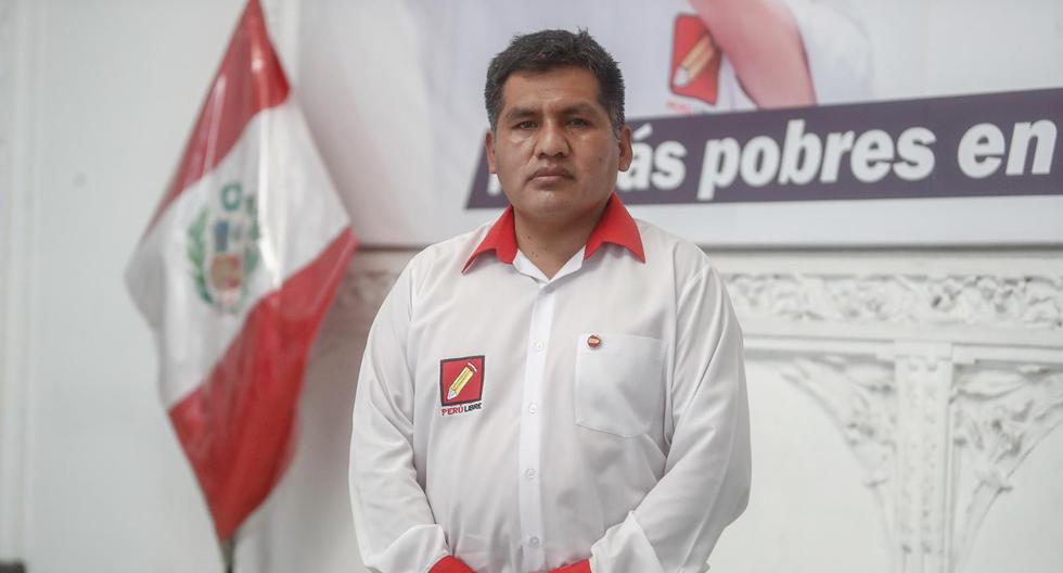 “Los mecanismos [para la asamblea constituyente], son un tema secundario”, refirió Jaime Quito, parlamentario de Perú Libre. (Foto: César Campos | Archivo El Comercio)
