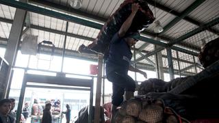 Santa Anita: condiciones en las que trabajan estibadores de Gran Mercado Mayorista de Lima
