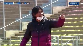 Universitario vs. Cusco FC: la fuerte discusión de Comizzo con el árbitro tras “falta de respeto” a Valverde | VIDEO