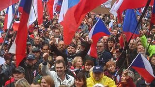 Miles de checos exigen salir de la OTAN, de la Unión Europea y de los acuerdos con Rusia