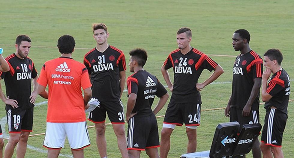 River Plate entrenó en cancha sintética con vistas al partido con Juan Aurich. (Foto: Facebook/River Plate)