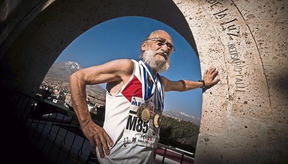 Hugo Delgado se ve en el Mundial de Atletismo Master 2017