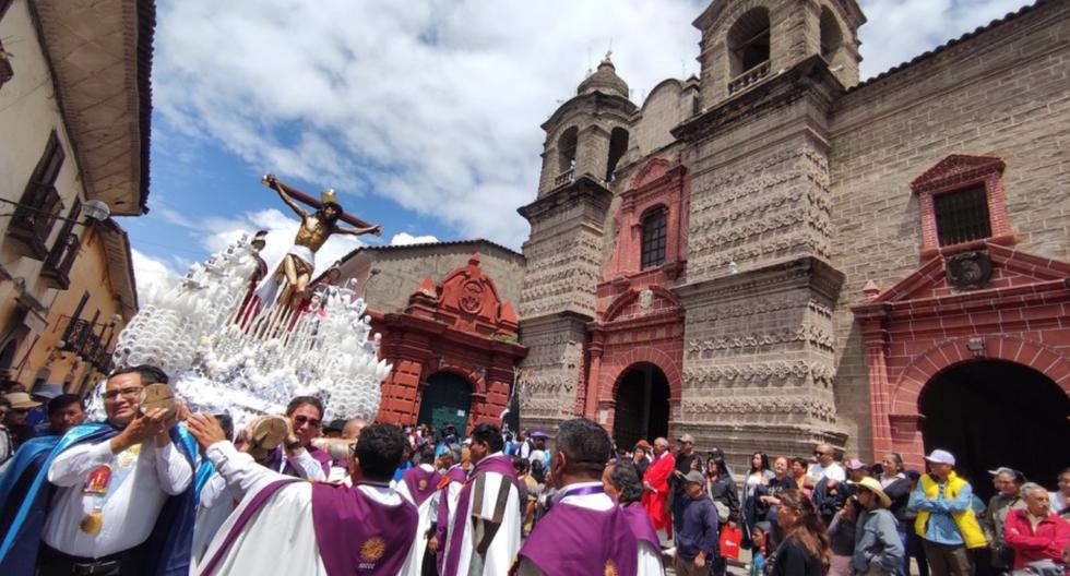 Este 2024, Ayacucho celebró a lo grande la esperada festividad que congregó a cientos de fieles y visitantes tanto locales como foráneos.
(Foto: Milagros Vera Colens)