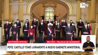 Pedro Castillo tomó juramento al nuevo Gabinete, presidido por Mirtha Vásquez