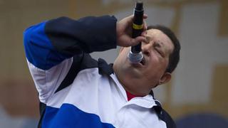 Hugo Chávez y sus excentricidades por Simón Bolívar y Twitter
