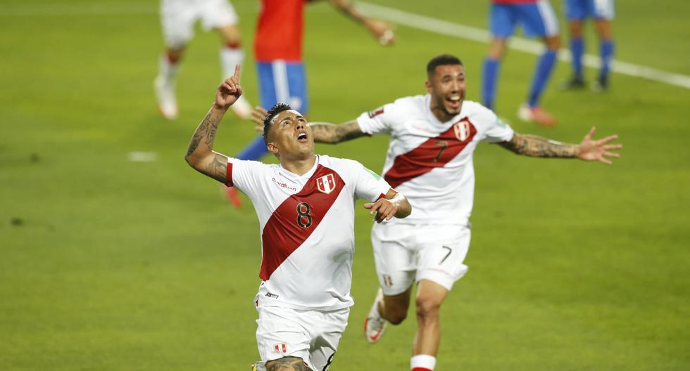 Christian Cueva anotó el 1-0 para Perú después del rebote de Bravo. (Foto: FPF)