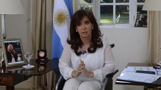 Fernández criticó denuncia de Nisman e insinuó que lo mataron