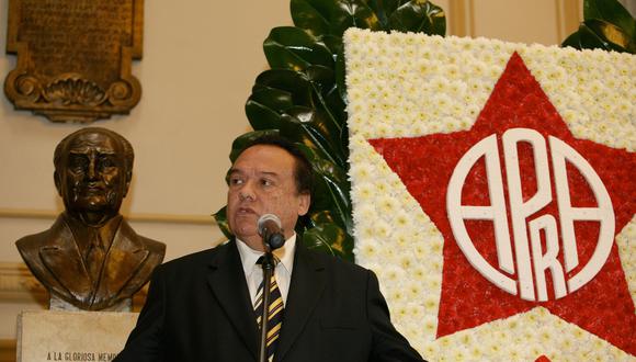 Alva Castro también recordó que en el 2006, él no ocupó ningún cargo en la dirigencia del Apra y tampoco estaba a cargo de las finanzas del partido de la estrella. (Foto: Archivo El Comercio)