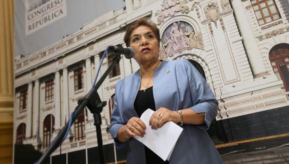 Luz Salgado: Congreso invitó a contraloría por la transparencia