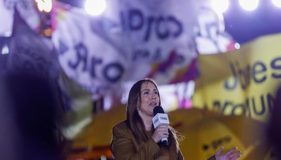 María Eugenia Vidal, quien encabeza la lista de candidatos a diputados por Buenos Aires, participa en un acto de campaña de Juntos por el Cambio. (EFE/ Juan Ignacio Roncoroni).
