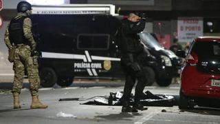 Brasil: 30 hombres fuertemente armados asaltan banco con rehenes, tiros, explosivos y aterrorizan a la población
