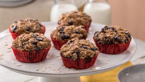 Los imperdibles muffins de avena, plátano y chispas de chocolate. (Foto: Kiwilimón)