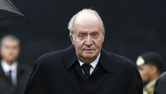 El anuncio de que Juan Carlos I se irá a vivir fuera de España culmina un período de deterioro de su imagen tras meses de una cascada de informaciones negativas sobre posibles negocios oscuros por su parte. (Foto: JOHN THYS / Belga / AFP).