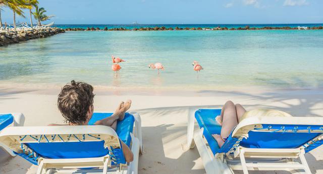 Aruba ha sido bendecida con un cielo claro durante la mayoría de los días del calendario y, sin duda, esta es una de las razones por las cuales la isla tiene la tasa más alta de retorno de turistas del Caribe.(Foto: Shutterstock)