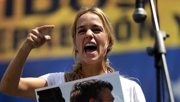 Venezuela: Vinculan a esposa de López con plan golpista