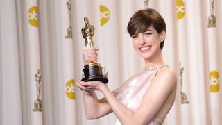 Oscar 2019: Anne Hathaway bromea sobre la falta de anfitrión en la ceremonia