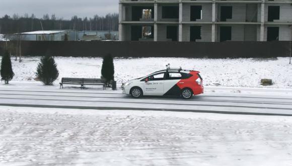 Yandex, el "Google ruso", que ya tiene listos sus prototipos de taxis autónomos de modelos Prius. (Foto: captura de YouTube)