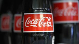 Coca Cola anuncia suspensión de sus operaciones en Rusia y Pepsi limita su actividad