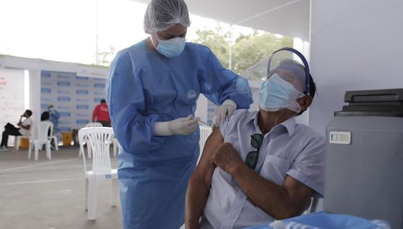 La vacunación contra el coronavirus sigue avanzando a nivel nacional. Actualmente se inmunizan a mayores de 12 años | Foto: Leandro Britto / @photo.gec