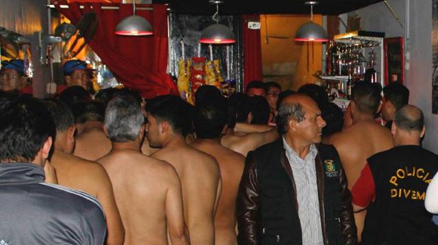 Breña: clausuran club nudista y detienen a más de 60 personas - 3