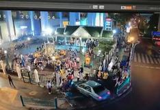 YouTube: auto atropella a varios turistas en santuario de Tailandia