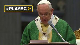 El Papa defiende a la familia tradicional al abrir el sínodo