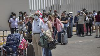 Emergencia por COVID-19: cierre de fronteras y de terminales dejó pasajeros varados