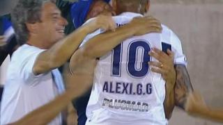 Alexi Gómez abrazó a Pedro Troglio tras su primer gol en Superliga Argentina | VIDEO