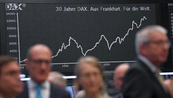 El Euro Stoxx50, índice en el que cotizan las empresas europeas de mayor capitalización, también cedía el 0,32 %. (Foto: AFP)