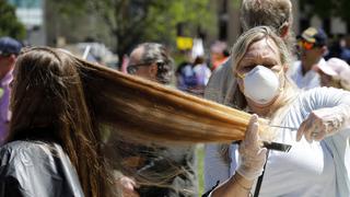 “Operación corte de pelo”: protestas en Michigan contra el confinamiento por el coronavirus | FOTOS 