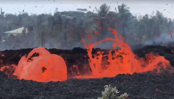 Facebook: El guía de turismo que muestra en vivo la erupción del volcán Kilauea en Hawái.