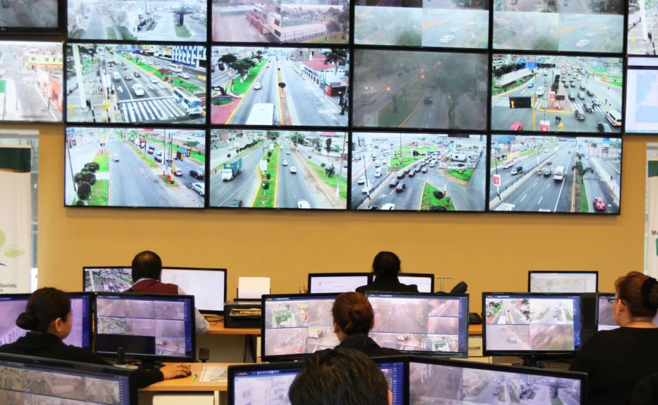 Artificial intelligence could analyze in real time the images from all the security cameras in a city to prevent a crime.  (Photo: Andean)