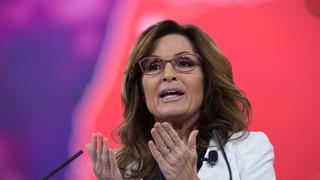 Sarah Palin cenó dentro de un restaurante de Nueva York pese a no tener vacuna contra el coronavirus