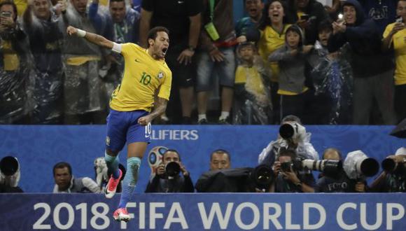 Neymar defendiendo los colores de la selección brasileña. (Foto: Reuters)