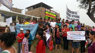 Vecinos de Puente Piedra bloquearon Panamericana Norte