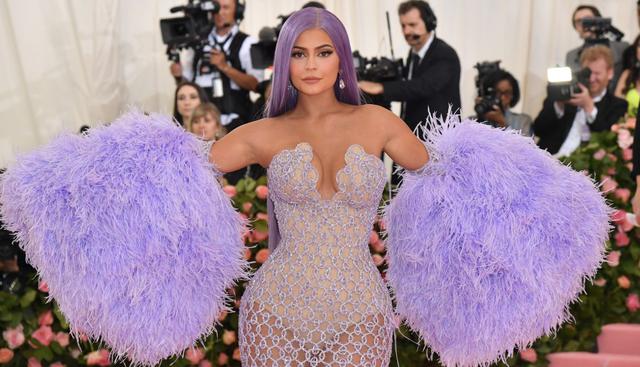 Kylie Jenner arrives for the 2019 Met Gala at the Metropolitan Museum of Art on May 6, 2019, in New York. - The Gala raises money for the Metropolitan Museum of Art�s Costume Institute. The Gala's 2019 theme is �Camp: Notes on Fashion" inspired by Susan Sontag's 1964 essay "Notes on Camp". (Photo by ANGELA WEISS / AFP)