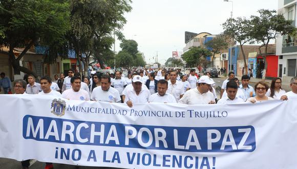 La Libertad: unas 5 mil personas marcharon por la paz en Trujillo