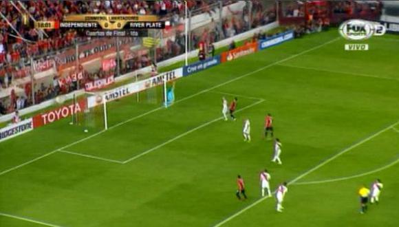 River Plate vs. Independiente: Meza casi anota un golazo pero el travesaño salvó a Armani. (Foto: captura)