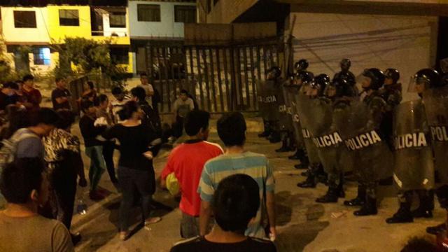 Huaycán: vandalismo y muerte por rumores de tráfico de órganos - 12