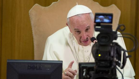 Papa Francisco a joven salvadoreño: "Cuidado con las maras"